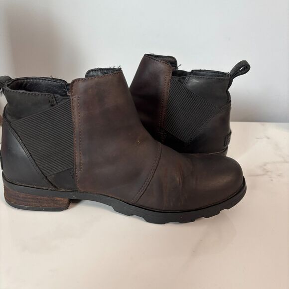 Sorel Women Emelie Lug Sole Chelsea Booties Boots Chunky Dark Brown Size 8 - Picture 6 of 9